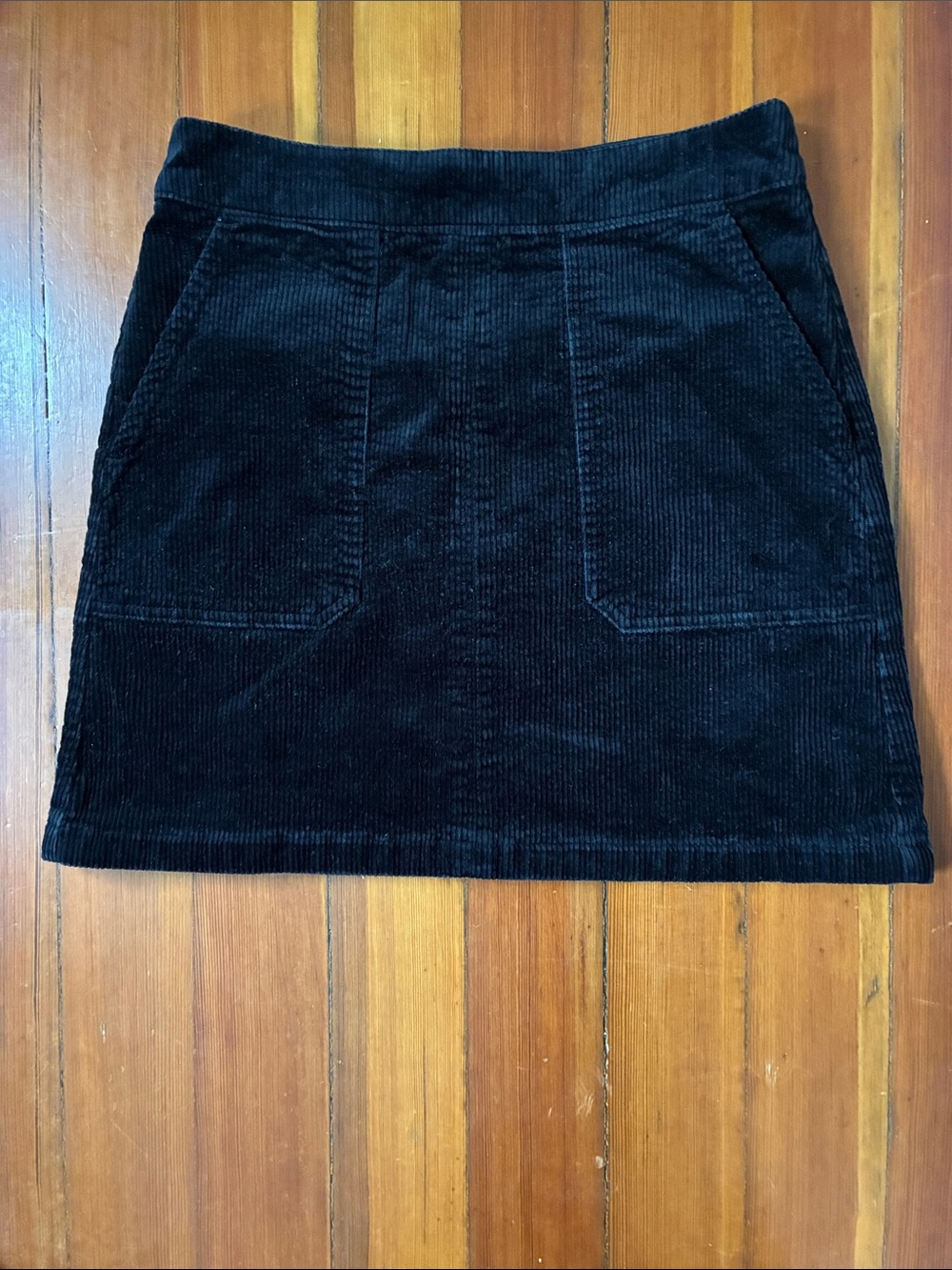 Boden corduroy mini skirt Leonie black size 4P may fit like size 2P